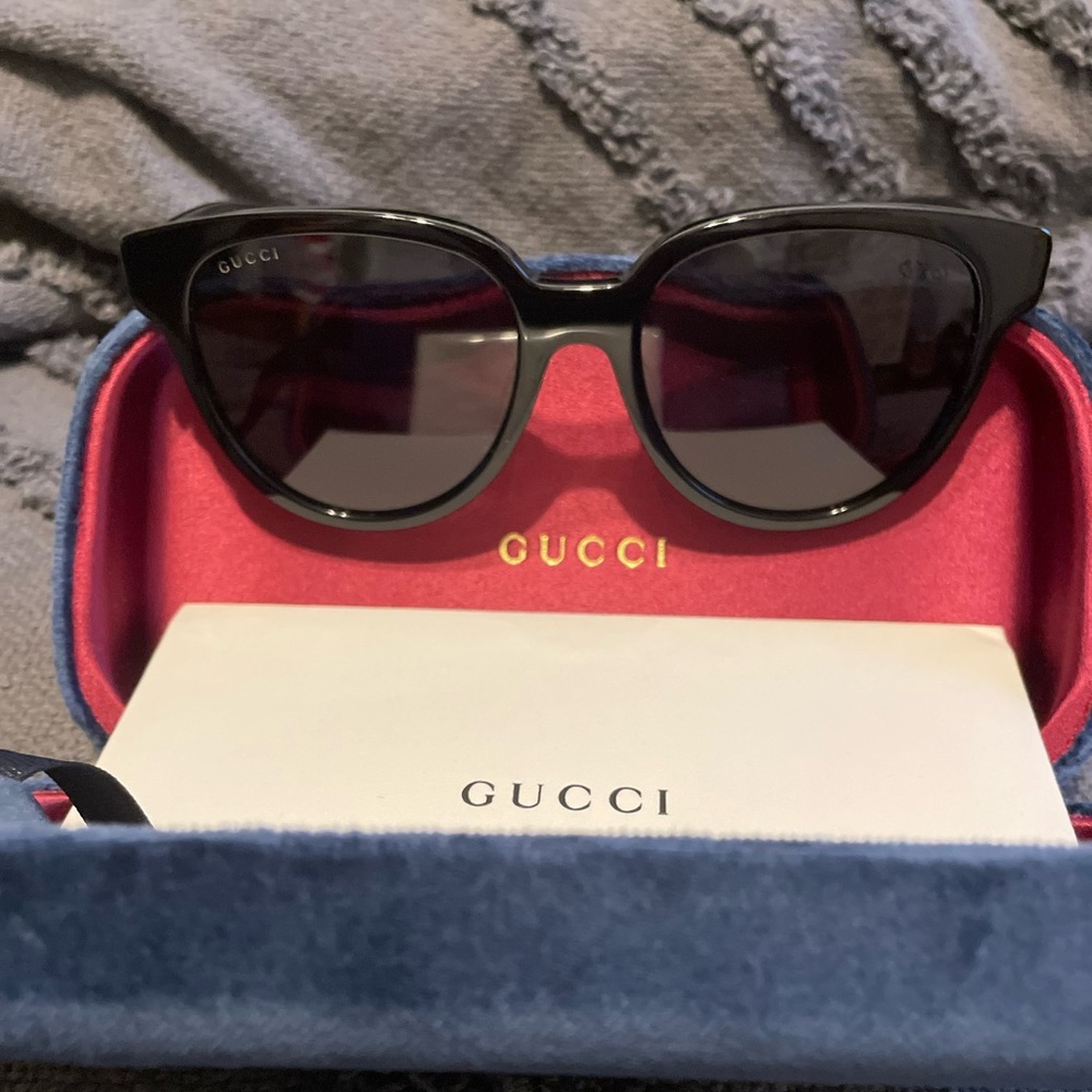 Gucci Sunglasses New
